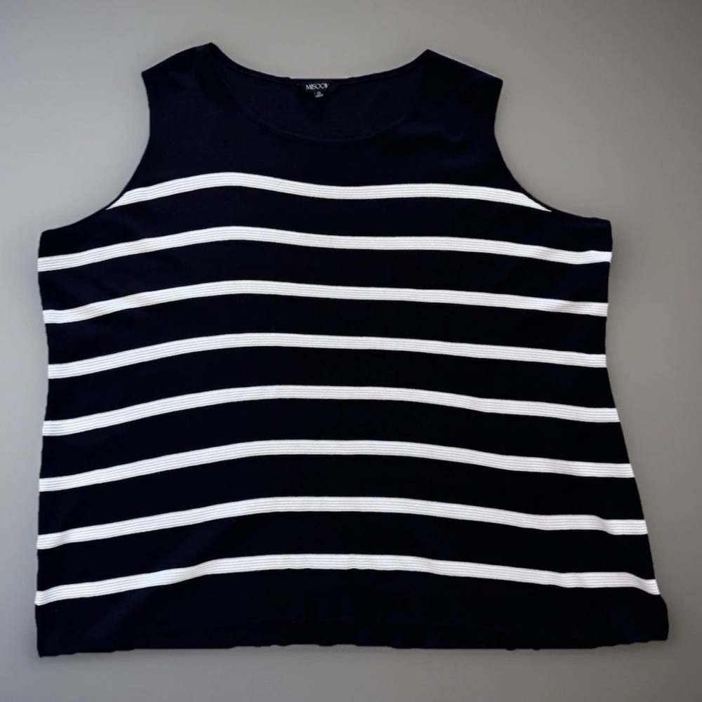 Misook Sweater Knit Tank Sz 2X  Womens White Black Sleeveless Career Business